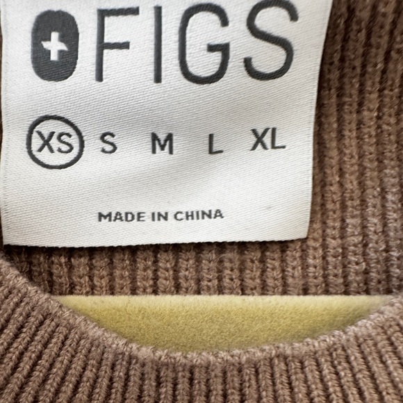 FIGS Women's Beige /Brown Knit Pants Set - Picture 3 of 10